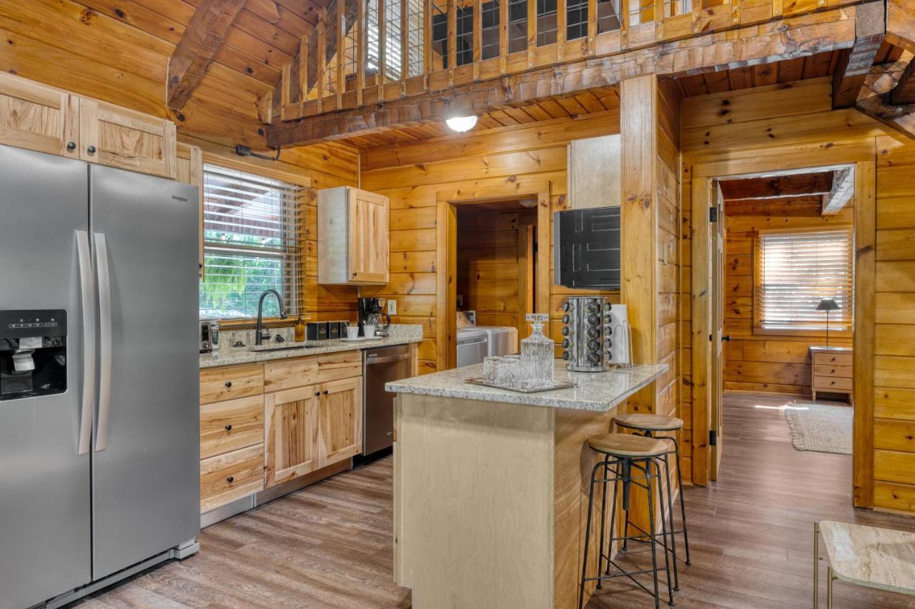 The Dudley Cabins By Avantstay Sevierville Eksteriør billede