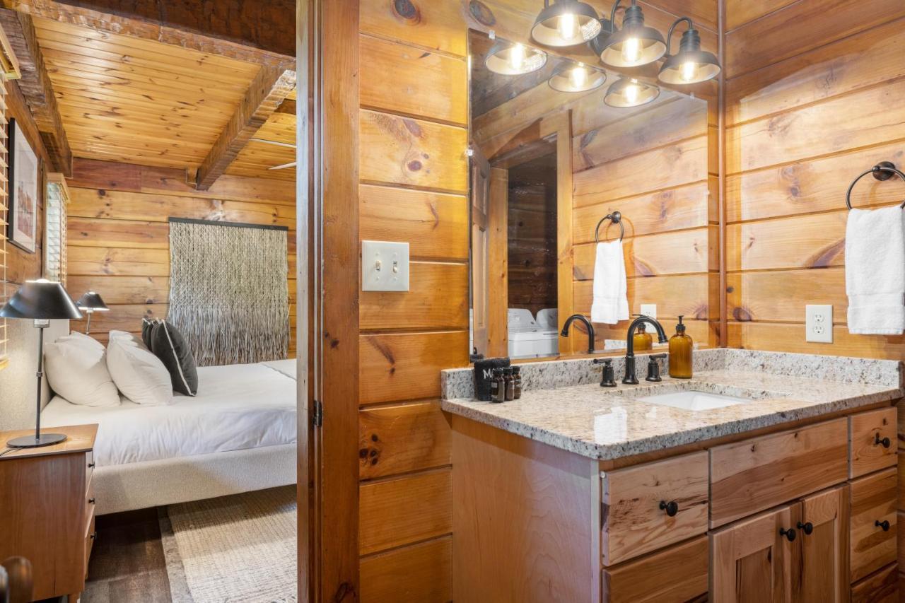 The Dudley Cabins By Avantstay Sevierville Eksteriør billede